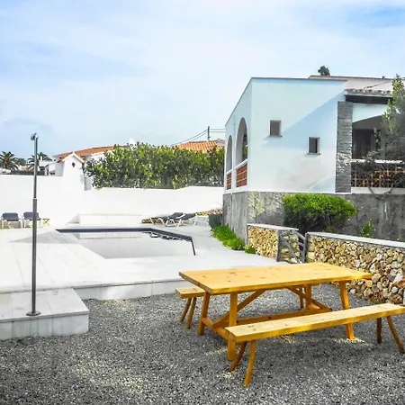 Cala En Porter Sleeps 6 Pool Air Con Wifi *