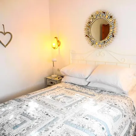 Cala En Porter Sleeps 6 Pool Air Con Wifi *